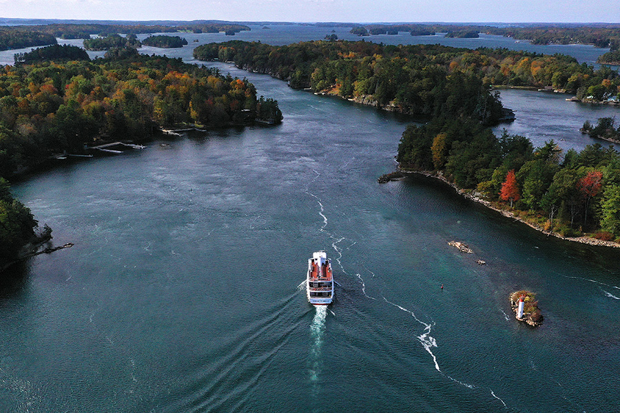 A tour boat in the 1000 Islands